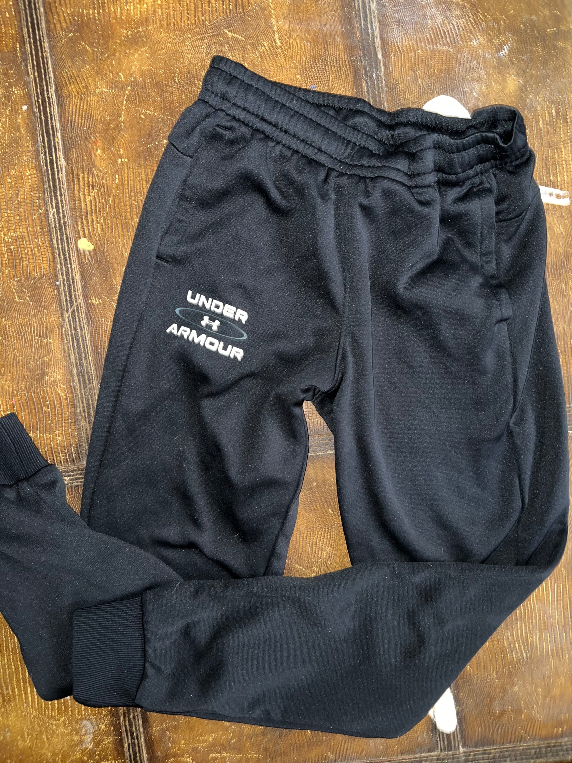 Youth medium under armor joggers