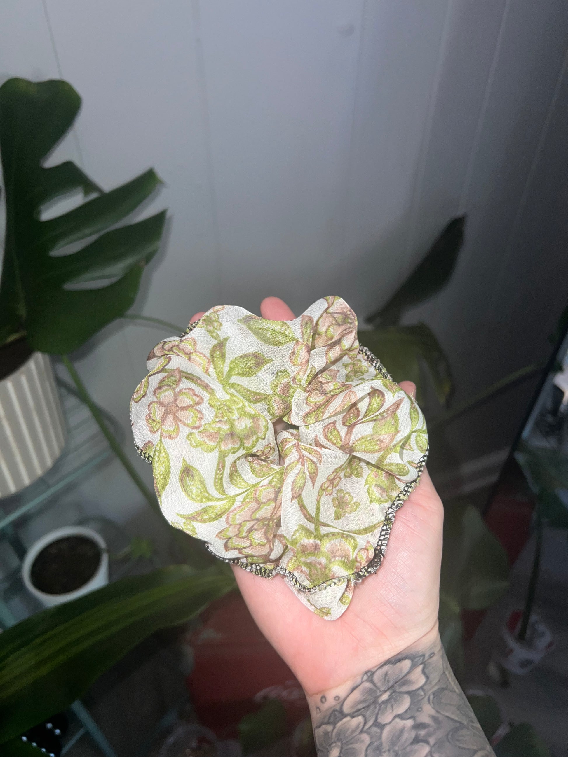 Floral scrunchie