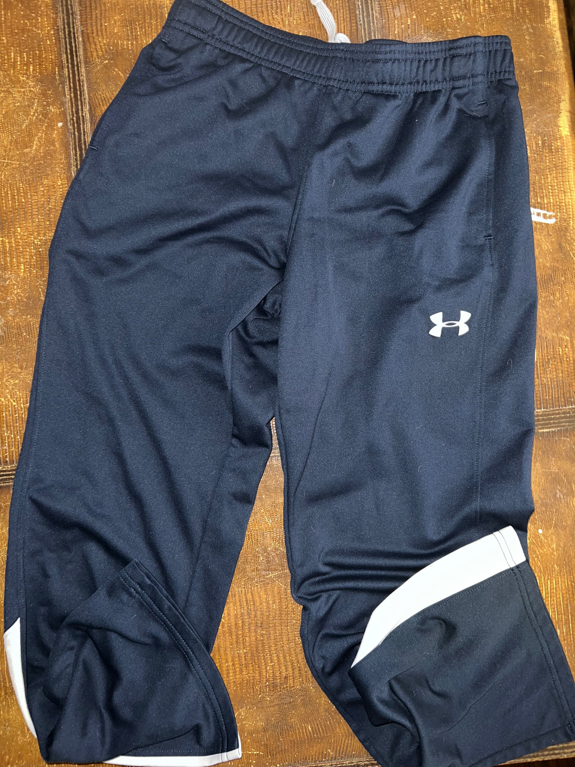 Youth large navy blue under armor sweatpants